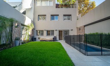 Exclusiva Casa con jardin en Venta - Nuñez
