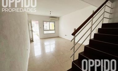 Hermoso triplex 4 Amb. en Alquiler Ramos Mejia!