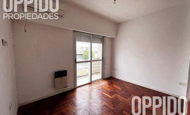 Hermoso triplex 4 Amb. en Alquiler Ramos Mejia!
