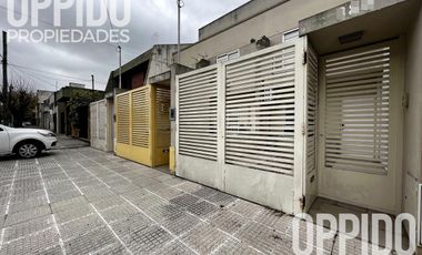 Hermoso triplex 4 Amb. en Alquiler Ramos Mejia!