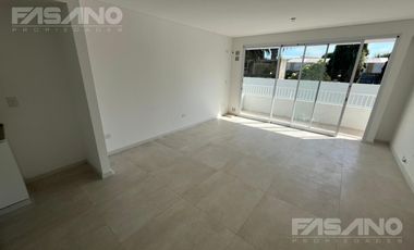 DEPARTAMENTO C/ COCHERA EN ALQUILER - CHILAVERT