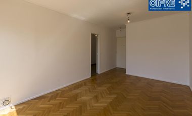 Departamento de 3 ambientes con balcón y baño completo