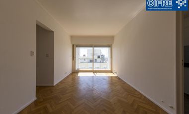 Departamento de 3 ambientes con balcón y baño completo