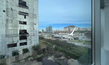 Oficina exclusiva en Puerto Madero con cochera y vista privilegiada