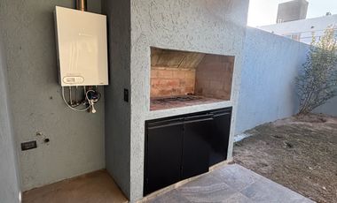 Duplex en Colinas de Manantiales