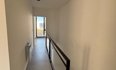 Duplex en Colinas de Manantiales