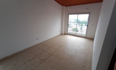 Departamento - Jose León Suarez