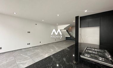 VENTA CASA EN COTO PARQUES VALLARTA