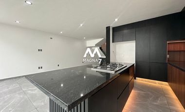 VENTA CASA EN COTO PARQUES VALLARTA