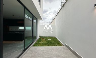 VENTA CASA EN COTO PARQUES VALLARTA