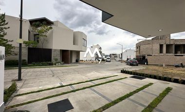 VENTA CASA EN COTO PARQUES VALLARTA