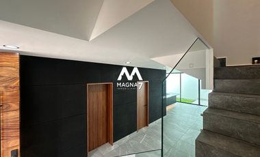 VENTA CASA EN COTO PARQUES VALLARTA