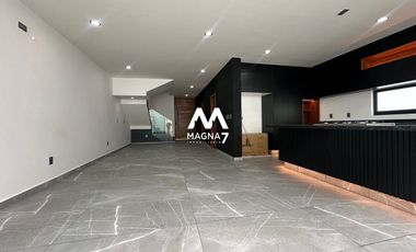 VENTA CASA EN COTO PARQUES VALLARTA