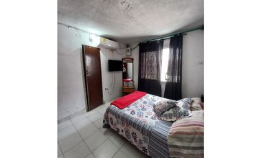 CASA EN VENTA PISO 1 + 2 APTOS EN 2 PISO BARIO LAS GAVIOTAS