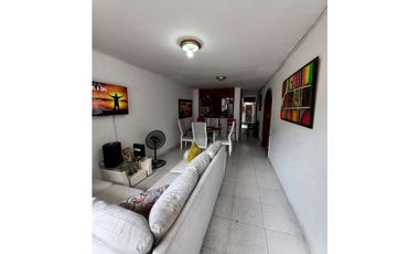 CASA EN VENTA PISO 1 + 2 APTOS EN 2 PISO BARIO LAS GAVIOTAS