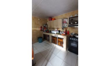 CASA EN VENTA LOS TRUPILLOS INCLUYE APARTAESTUDIO