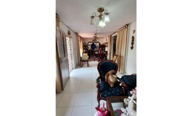 CASA EN VENTA LOS TRUPILLOS INCLUYE APARTAESTUDIO