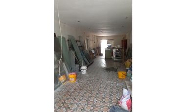 Amplio y bien Ubicado Local Comercial en ARRIENDO. Barrio Boston