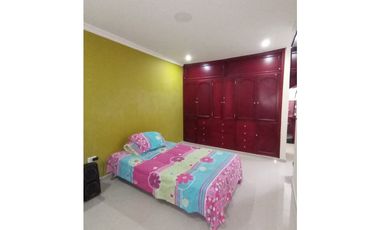 CASA DUPLEX EN VENTA BARRIO ALMENDROS ETAPA 2