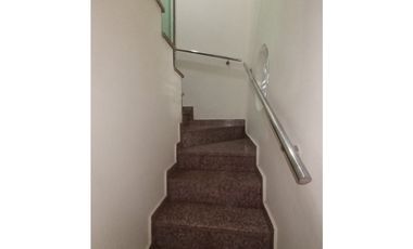 CASA DUPLEX EN VENTA BARRIO ALMENDROS ETAPA 2