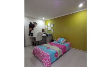 CASA DUPLEX EN VENTA BARRIO ALMENDROS ETAPA 2