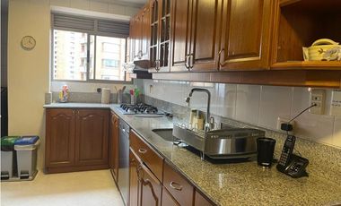 VENDEMOS APARTAMENTO EN LA TOMATERA EL POBLADO