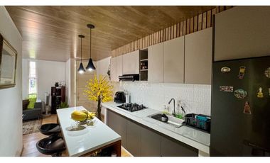 Casa bifamiliar de dos pisos en venta - Barrio El Sembrador Palmira