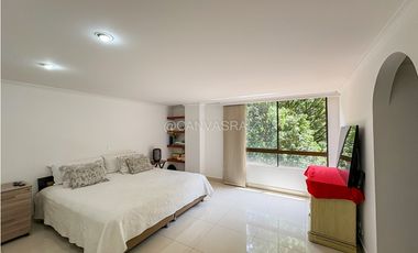 Venta de Apartamento El Poblado Sector Campestre Drive In