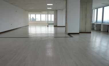 OFICINA EN ARRIENDO, SECTOR FINANCIERO Y COMERCIAL, AV. EL DORADO