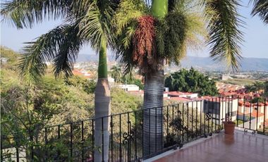 Residencia  en Venta en Burgos Cuernavaca