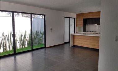 UDLA NOBEL RESIDENCIAL