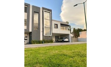 ZONA UDLA CASA NUEVA FRACC NOBEL