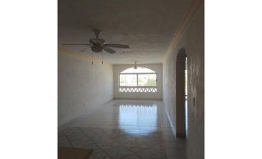 Departamento en Venta en Club de Tenis Burgos