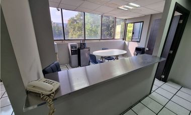 Oficina en Venta en Patriotismo.