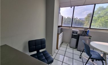 Oficina en Venta en Patriotismo.