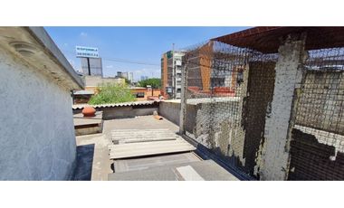 Casa como terreno en Venta  en San Pedro de los Pinos, Benito Juárez.