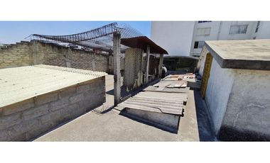 Casa como terreno en Venta  en San Pedro de los Pinos, Benito Juárez.