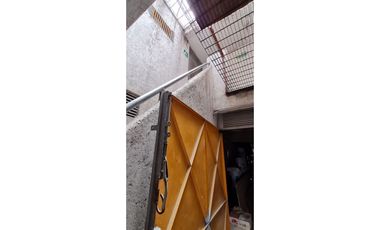 Departamento con taller en Venta en San Pedro de los Pinos.