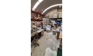 Departamento con taller en Venta en San Pedro de los Pinos.