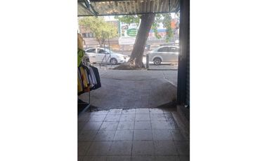 Locales comerciales en venta en el Mercado Tacuba, CDMX.