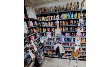 Locales comerciales en venta en el Mercado Tacuba, CDMX.