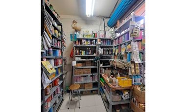 Locales comerciales en venta en el Mercado Tacuba, CDMX.