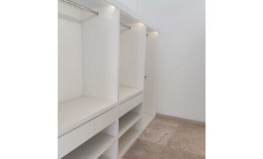 Estrene residencia 3  recámaras, jardín ,alberca, vista al fairway.