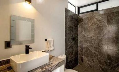 Hermosa Residencia 380 m2 de construccion y 481 m de terreno