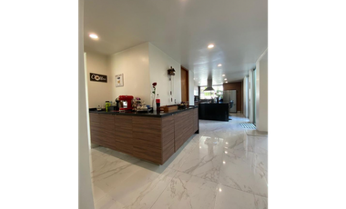 Casa en venta en Lomas de Tecamachalco