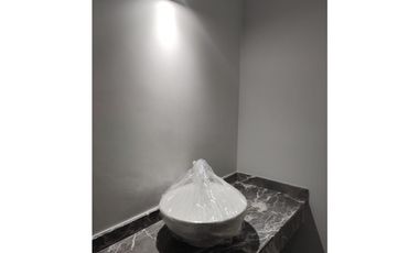 Estrene residencia en Lomas de Cuernavaca, 3 recamaras, alberca, en privada.