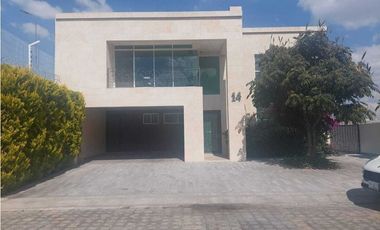 SUPER EXCLUSIVO FRACC LA MISION  VIA ATLIXCAYOTL