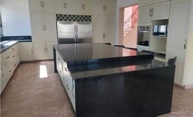 SUPER EXCLUSIVO FRACC LA MISION  VIA ATLIXCAYOTL