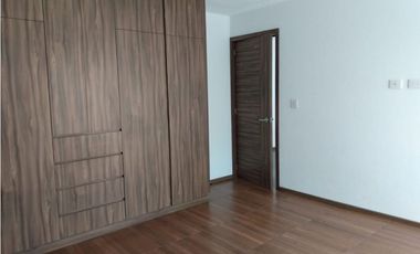 UDLA NOBEL RESIDENCIAL