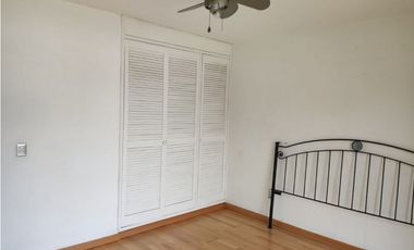 Departamento en Renta en Club de Tenis Burgos.